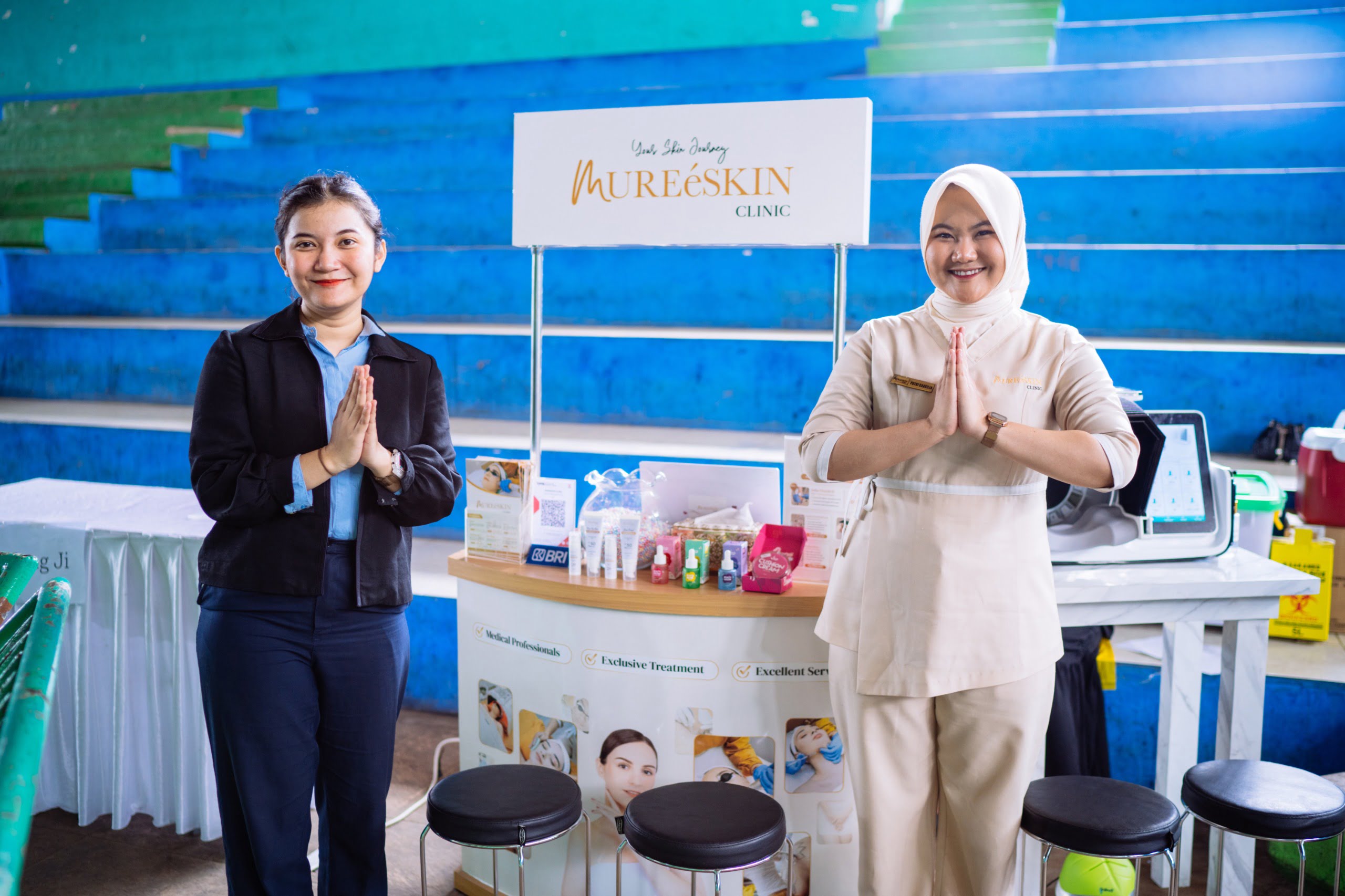 gambar booth mureeskin clinic di acara sehat bersama! mureeskin clinic beri dukungan penuh acara AIMI PoundASI Cirebon